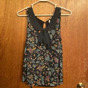 Peter Pan collar tank top